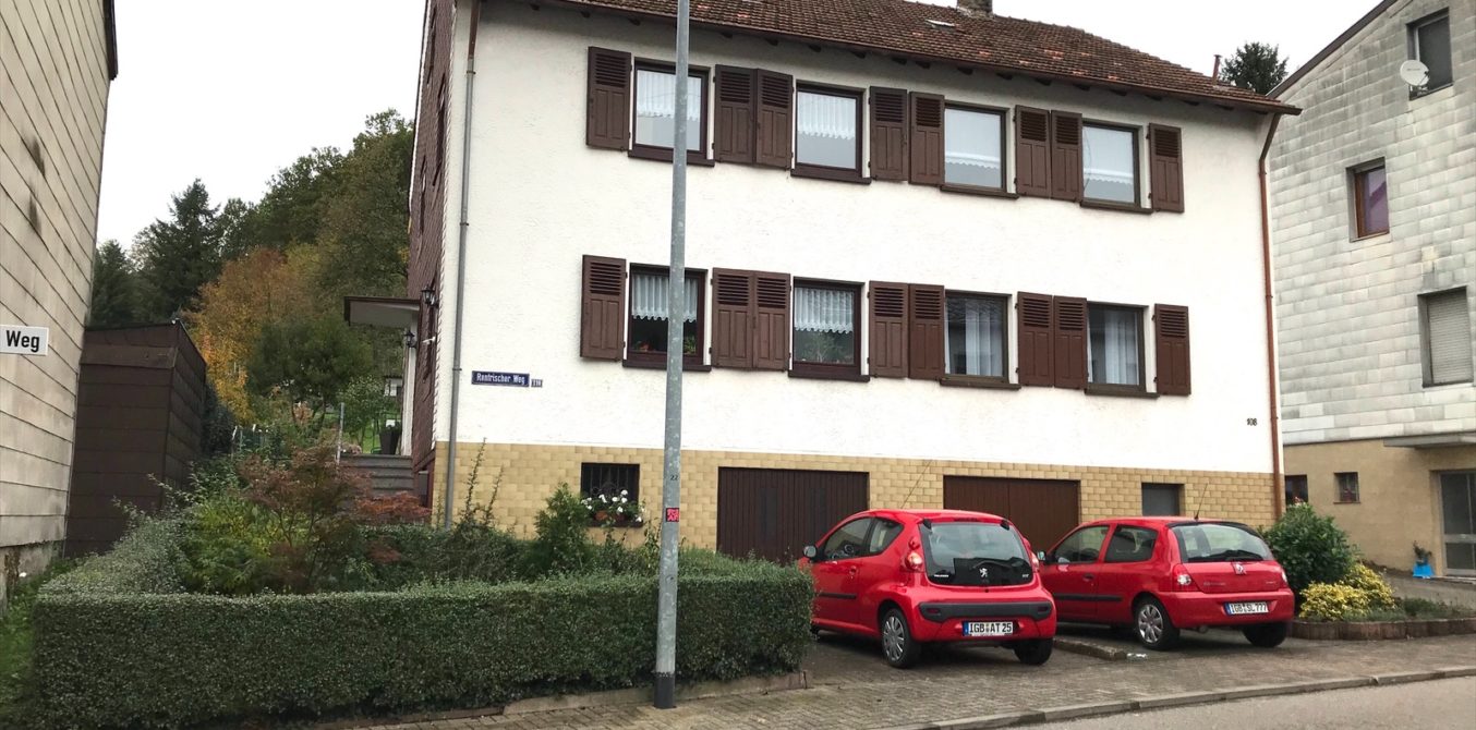 zu verkaufen: renovierte Doppelhaushälfte in St. Ingbert