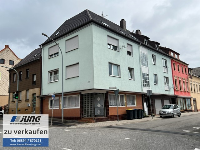 zu verkaufen: Mehrfamilienhaus mit 7 Wohneinheiten in Spiesen-Elversberg