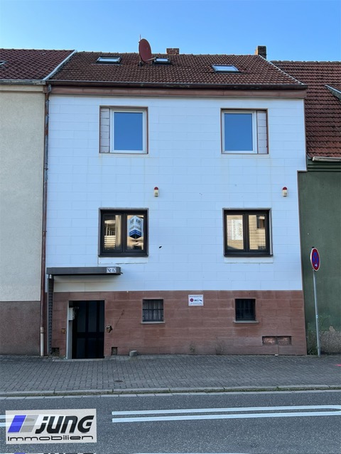 zu verkaufen: Wohnhaus in St. Ingbert-Oberwürzbach