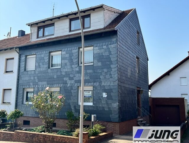zu verkaufen: Wohnhaus in ruhiger Seitenstraße (St. Ingbert-Rohrbach)