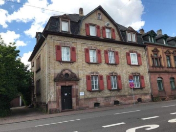 großzügige 4 ZKB-Altbauwohnung im Zentrum von St. Ingbert, 66386 Sankt Ingbert, Wohnung