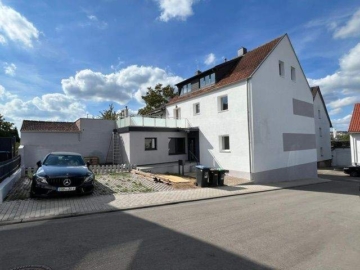 Außenansicht - renovierte 3 ZKB-Dachstudio-Wohnung (St. Ingbert-Süd) Erstbezug!