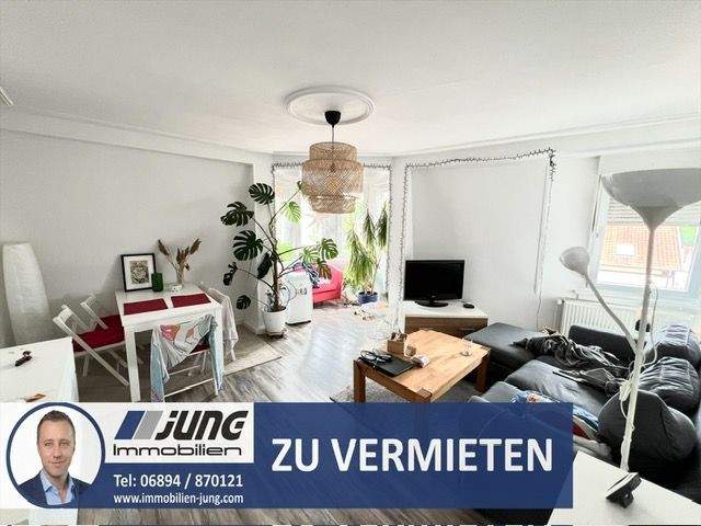 Wohn-/Esszimmer - schicke 3 ZKB-Altbauwohnung in St. Ingbert