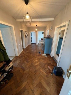 Flur/Eingangsbereich - hochwertige 4 ZKB Altbauwohnung in zentraler Lage von St. Ingbert