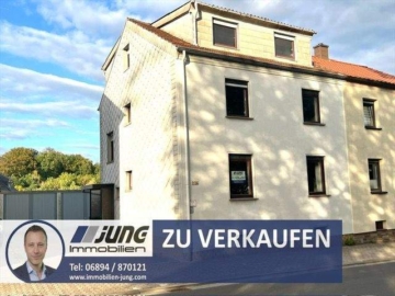 gepflegtes Einfamilienhaus mit Doppelgarage (St. Ingbert), 66386 Sankt Ingbert, Einfamilienhaus